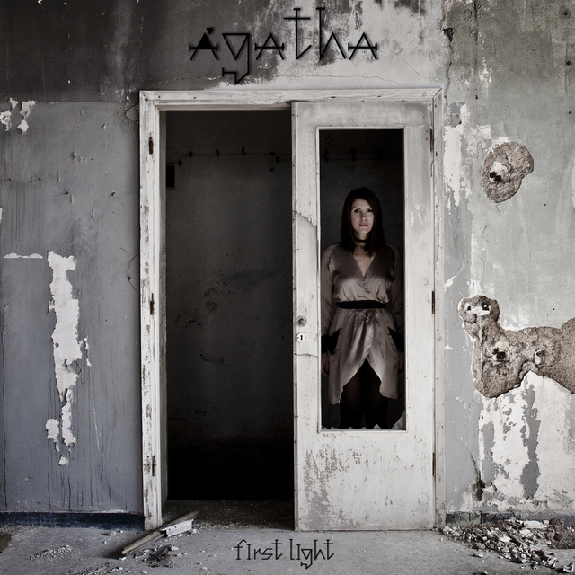 agatha (2)